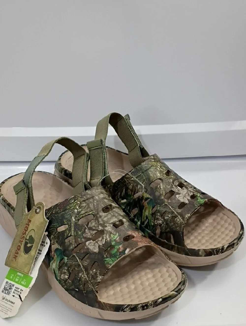Mossy Oak Men's Camouflage Slip-On Sandals in Green and Tan Size 11 NWT